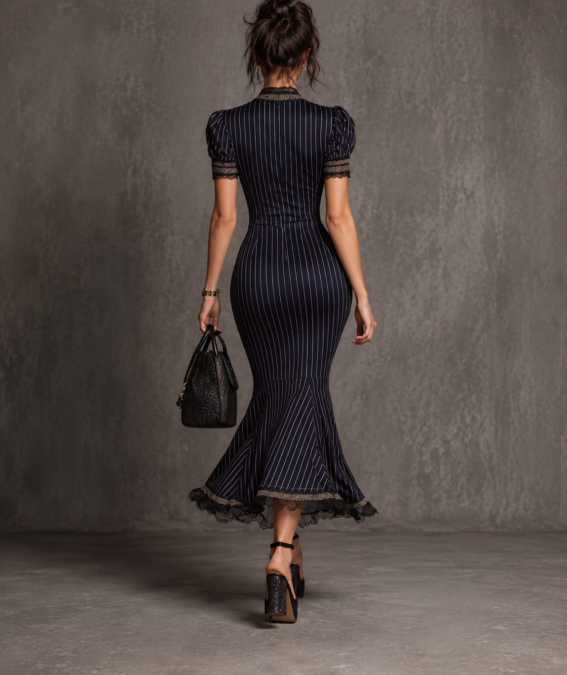 Léa | Robe moulante de style rétro